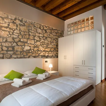 Apartment For Rent Topazio Verona