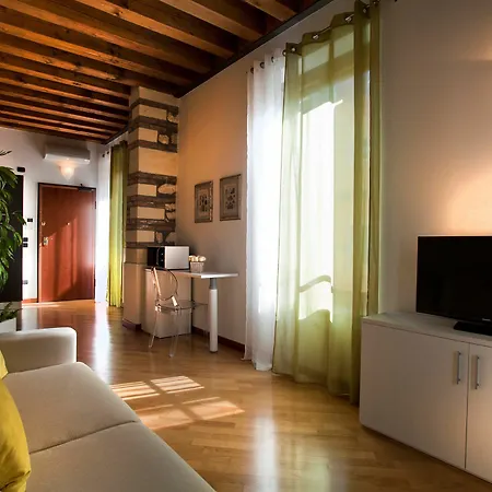 Apartment For Rent Topazio *